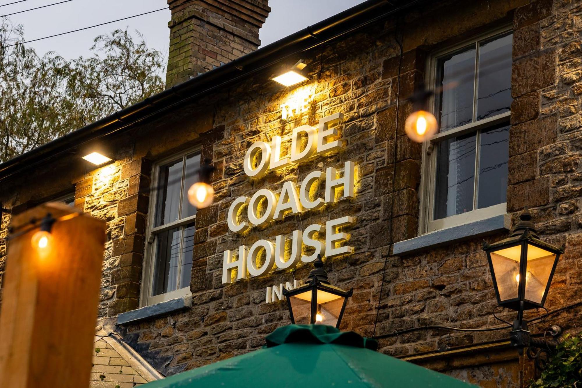 The Olde Coach House Inn Ashby Saint Ledgers Exterior photo