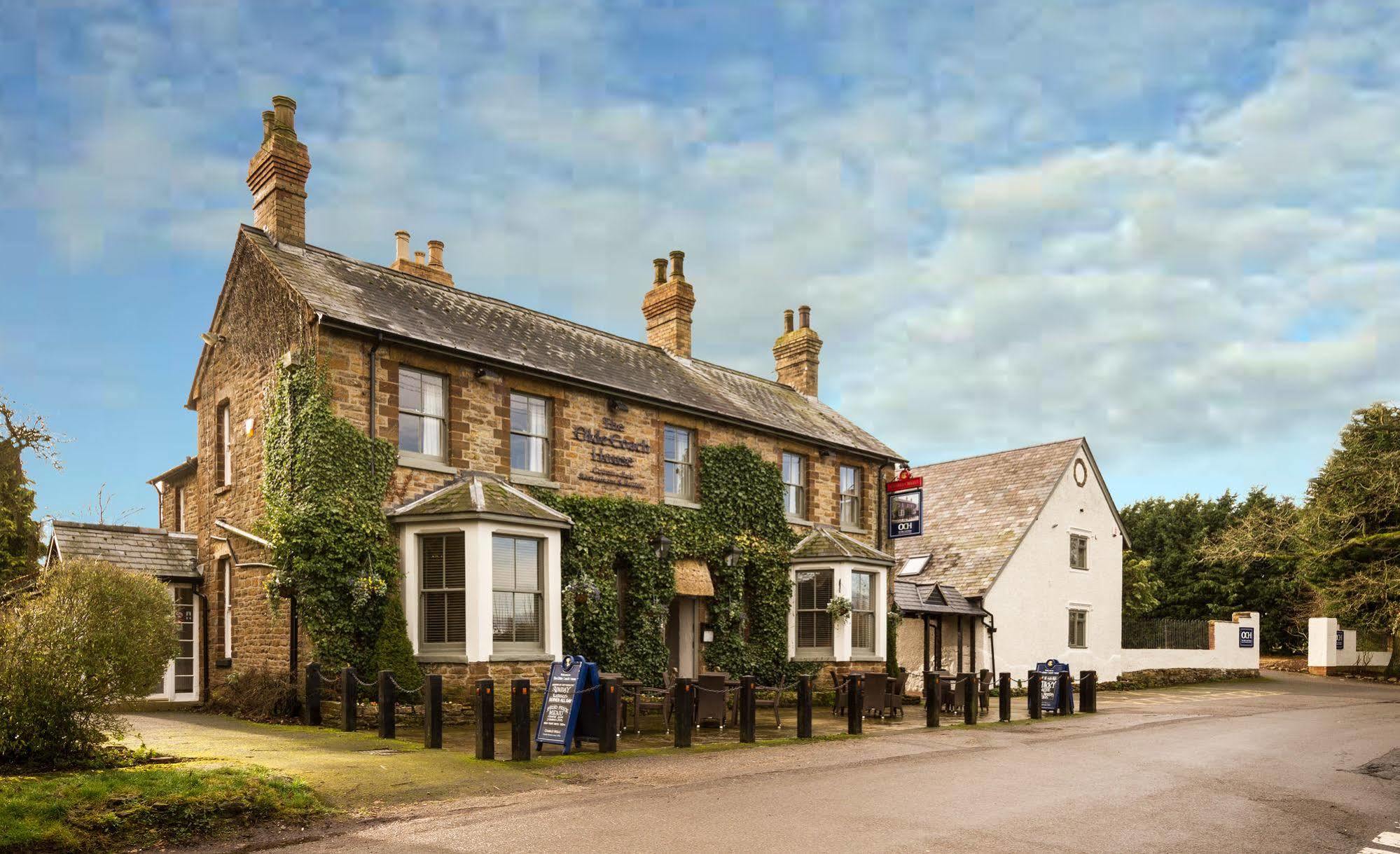 The Olde Coach House Inn Ashby Saint Ledgers Exterior photo